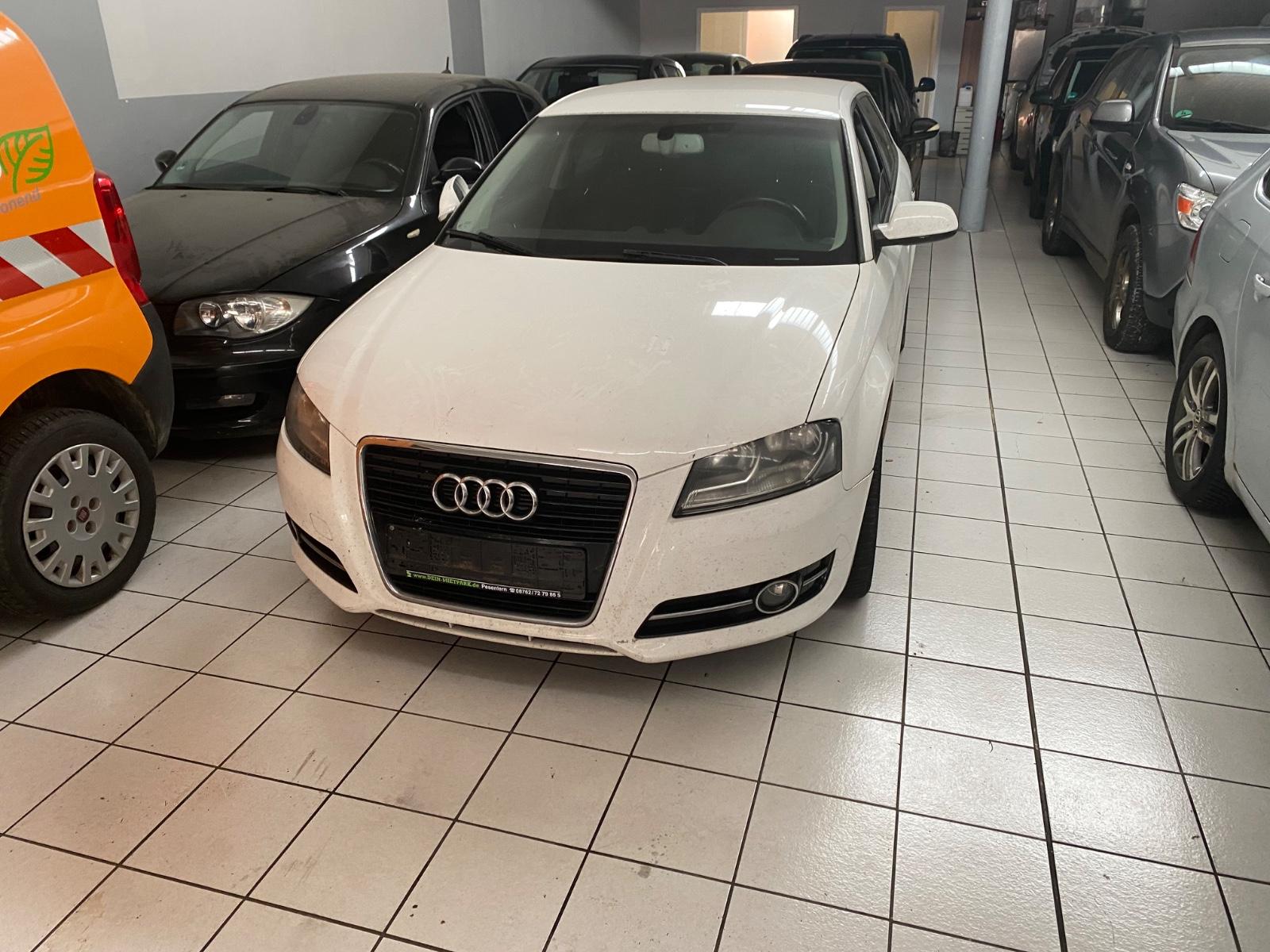 Audi A3 Sportback 1.6 TDI Attraction