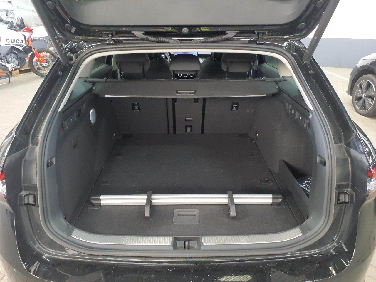 Skoda Superb - Bild 8