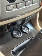 Toyota Land Cruiser 105 in Perfect Condition - silberne Toyota Land Cruiser