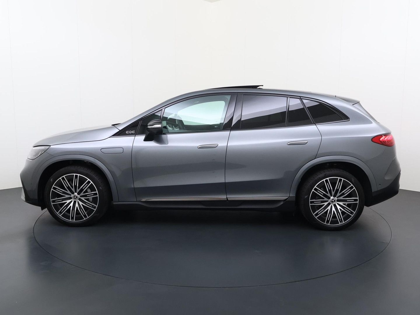 Mercedes-Benz EQE SUV 300 AMG Line 91 kWh Accu | Panorama - Sc imagem 3