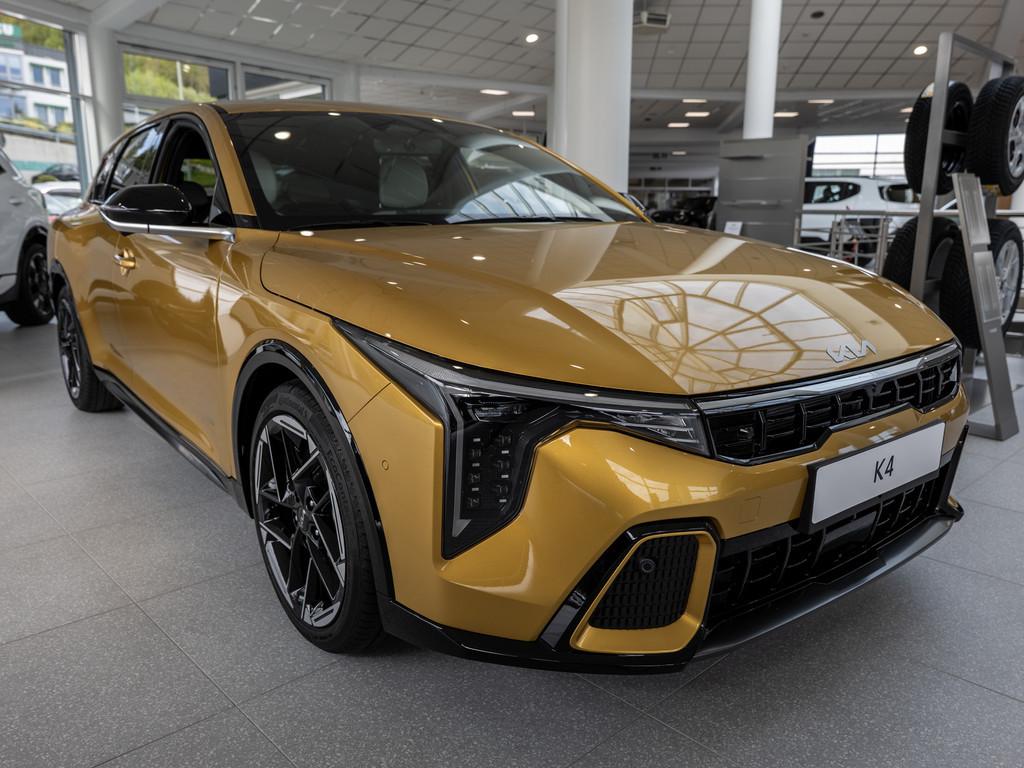 Kia K4 1.6 T-GDi 180 GT-Line 360° LED SITZBELÜFTUNG