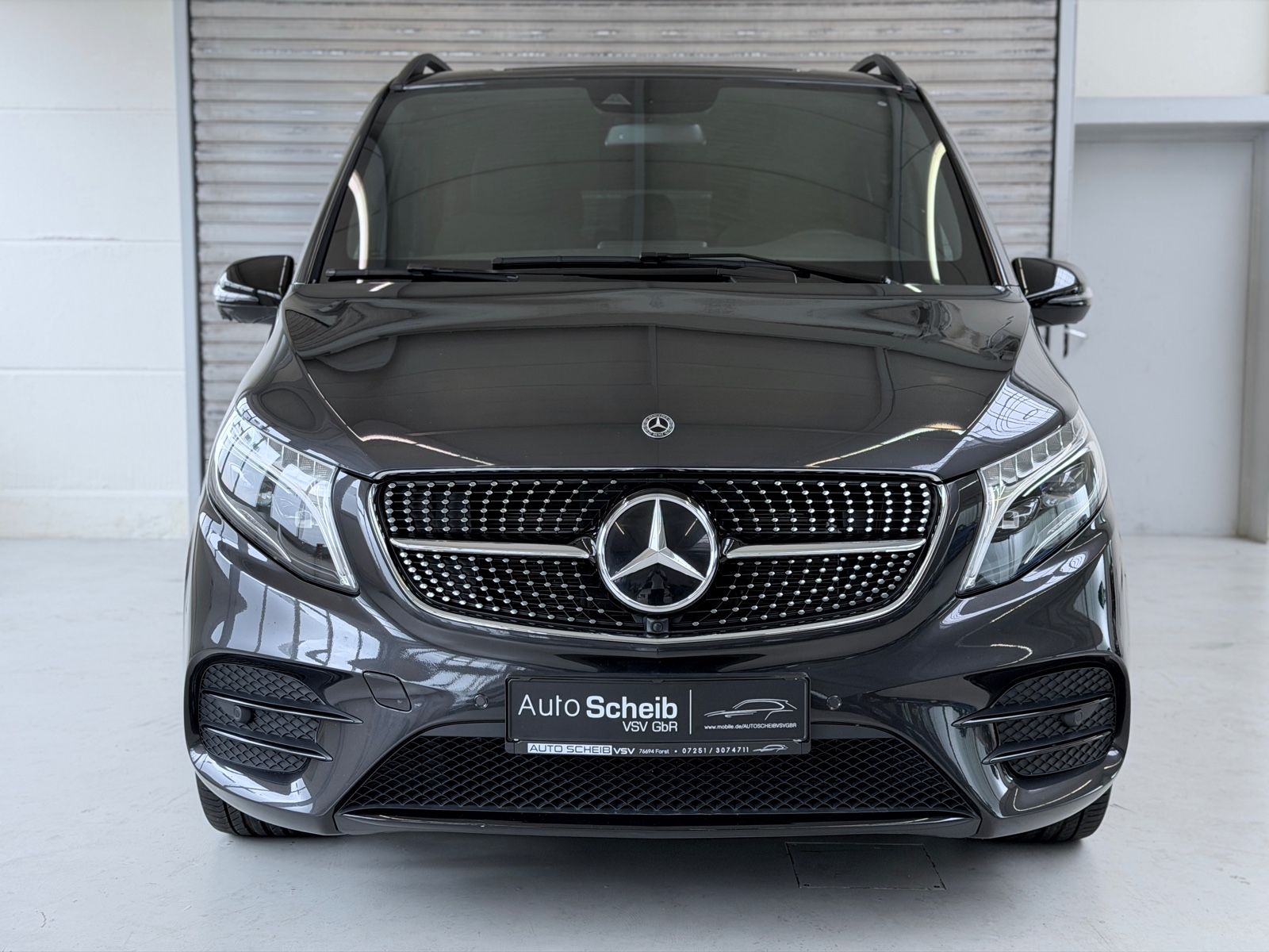 Mercedes-Benz V250d lang AMG-Line MBUX Kamera LED Night foto 5