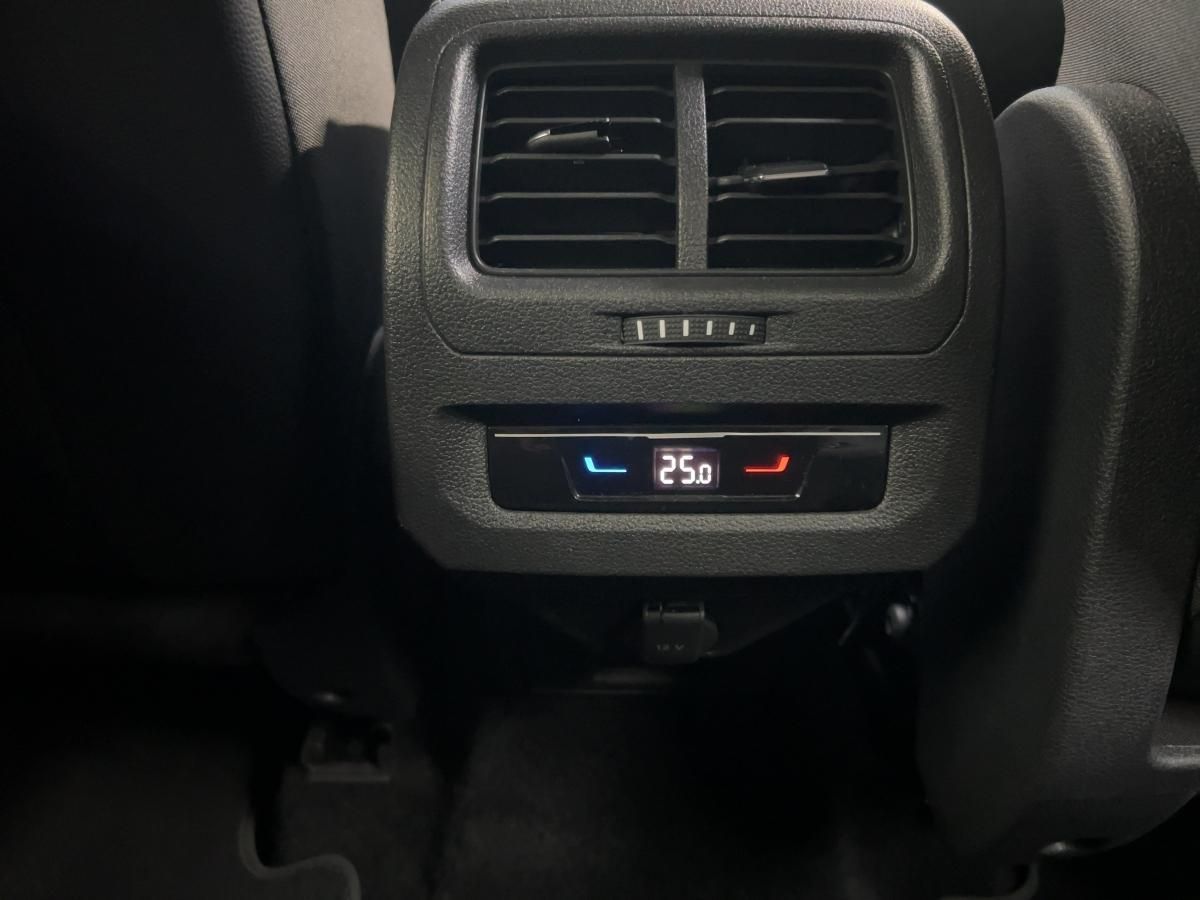 Volkswagen Touran - Bild 14