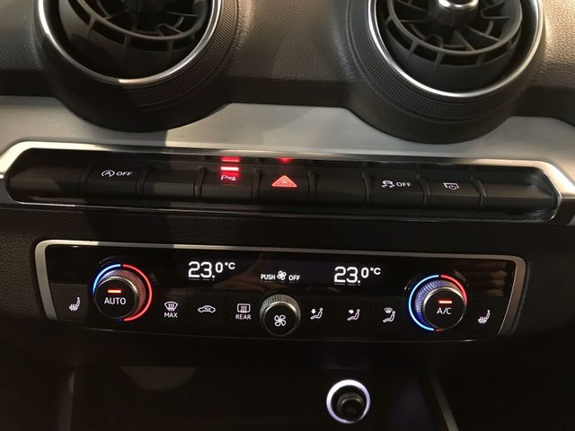 Q2 sport 1.4 TFSI 6-Gang*S-Line*NAVI*