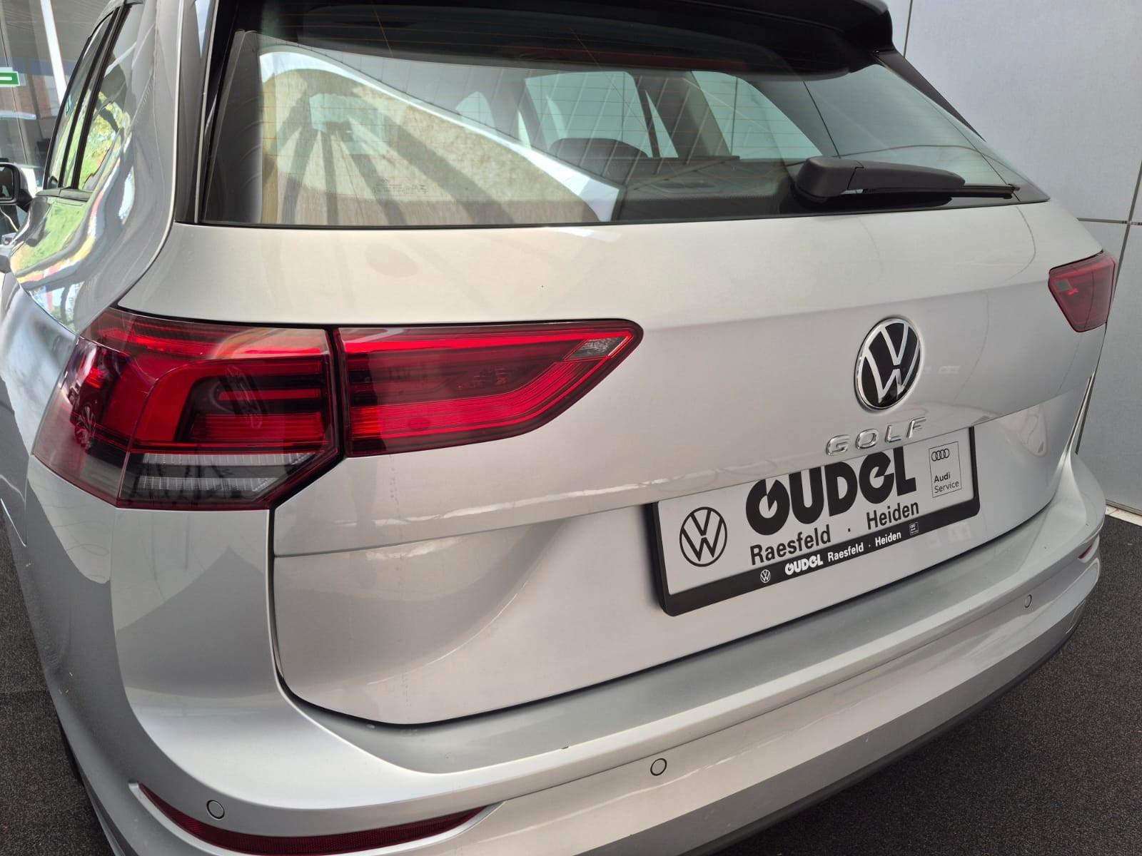 Volkswagen Golf VIII Var. Life 2.0 TDI DSG AHK ACC 1,99%*, миниатюра 9