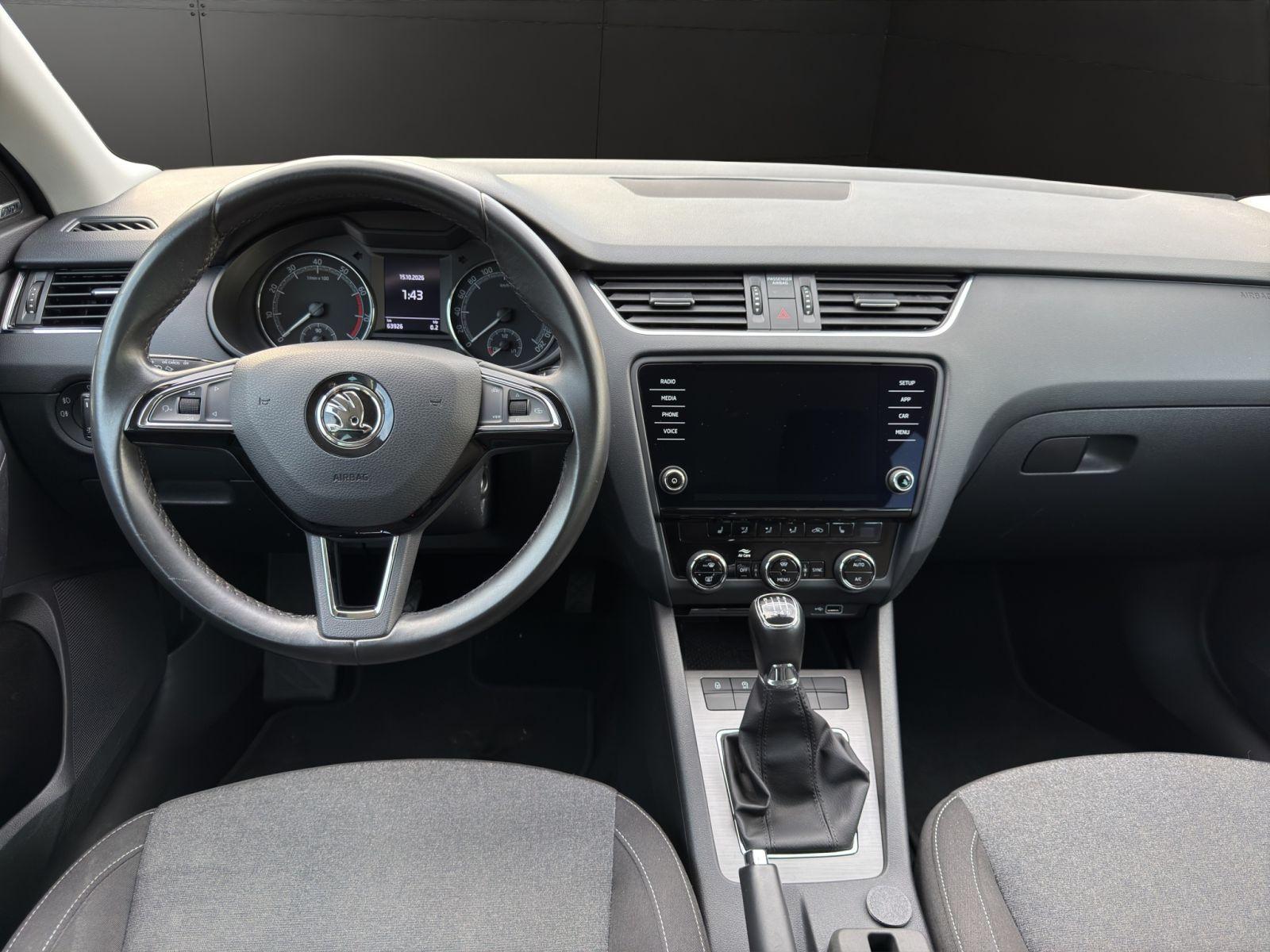 Skoda Octavia 1.5 TSI Combi Soleil CANTON+ESP+LED