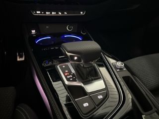 A4 Avant 40 2.0 TDI S Line Competition plus