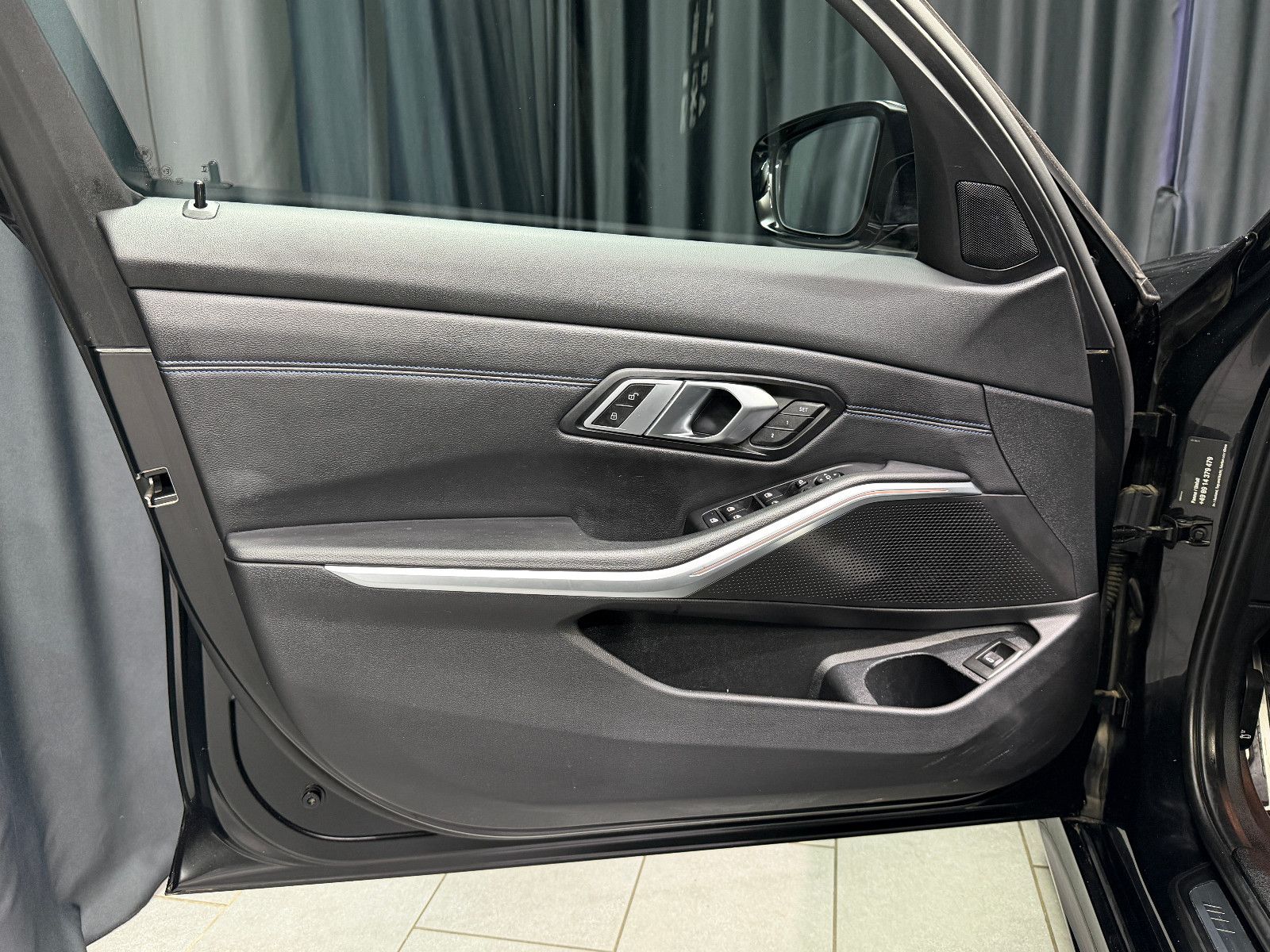 Fahrzeugabbildung BMW M340 i xDrive Touring |FACELIFT|HIFI|AHK|