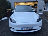 Tesla Model Y Standard Range + Hinterradantrieb RWD - Tesla Model Y: Rwd