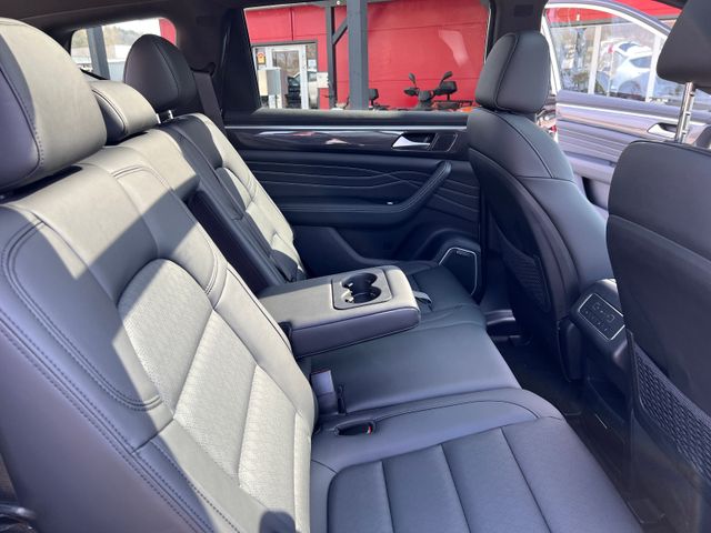 DFSK Fengon 7 AT 7-Sitzer-Allrad-Navi-Panorama 2.5to