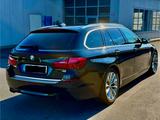 BMW 520d Kombi | Modern Line | Xenon | Glasdach  - BMW 5er Reihe: Modern Line