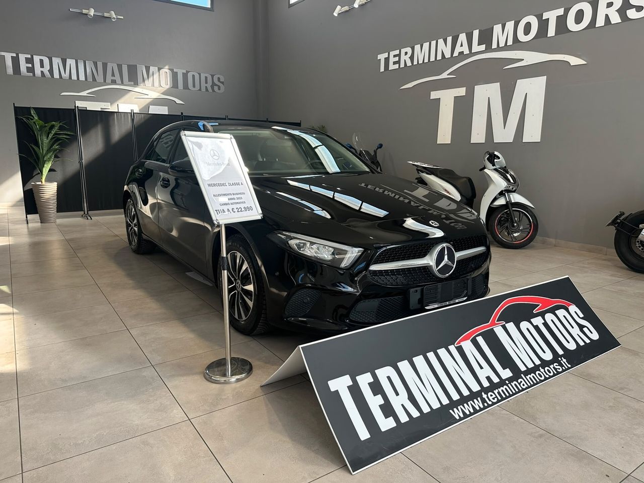 Mercedes-Benz Mercedes-benz A 180 d Automatic Business imagem 2
