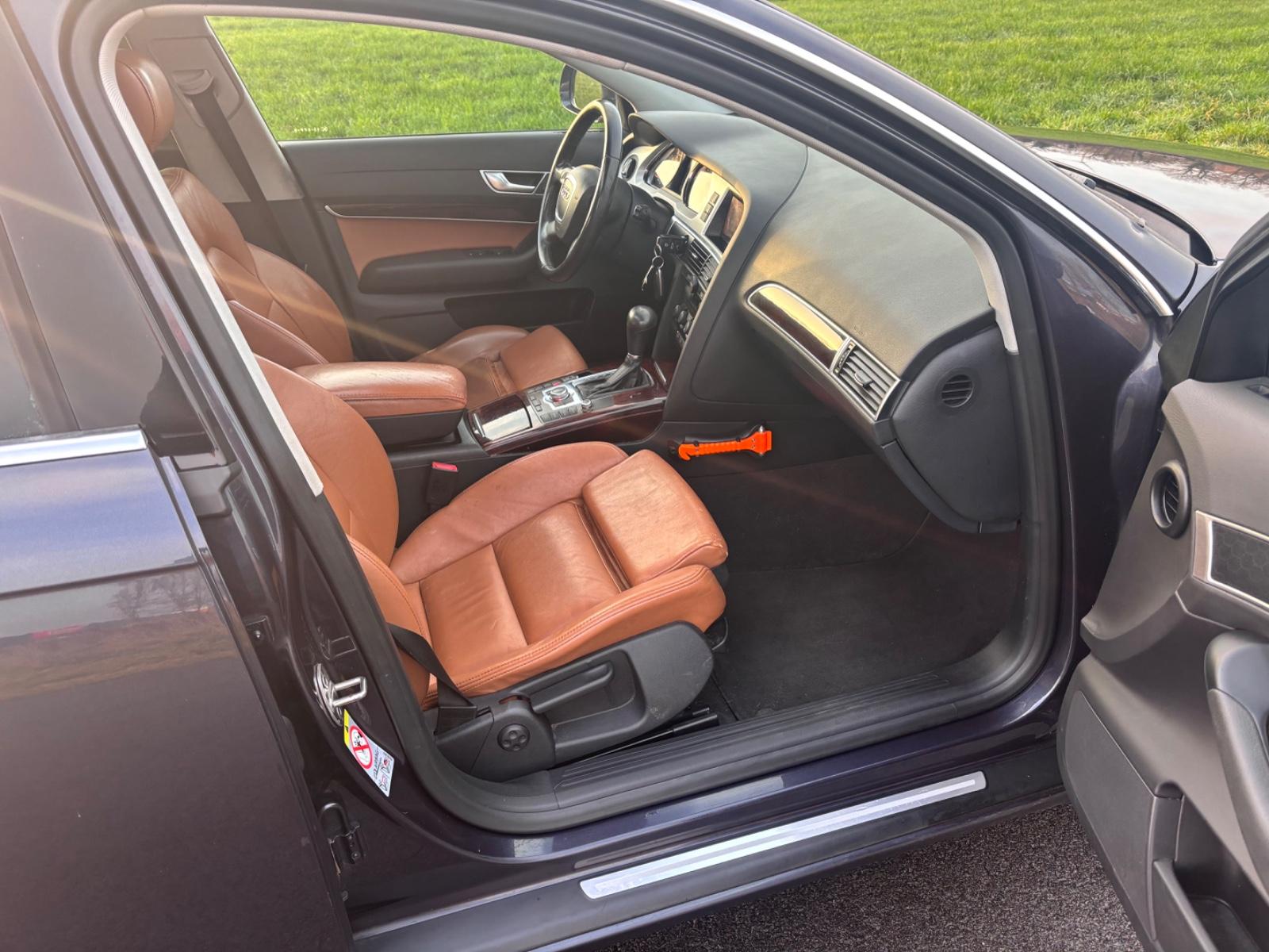 Audi A6 2009 — photo 15