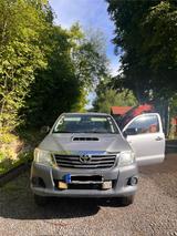 Toyota Hilux 1,5 Cab 4x4 - gebrauchte Toyota Hilux aus dem Jahr 2015