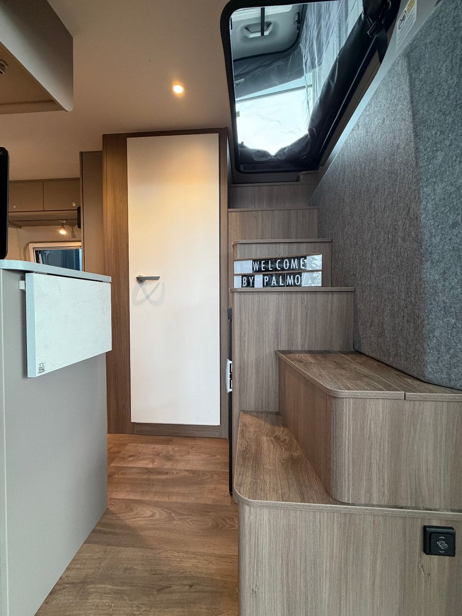 Fahrzeugabbildung Carado CV 541 pro - SIE SPAREN 4.547€ !!! -