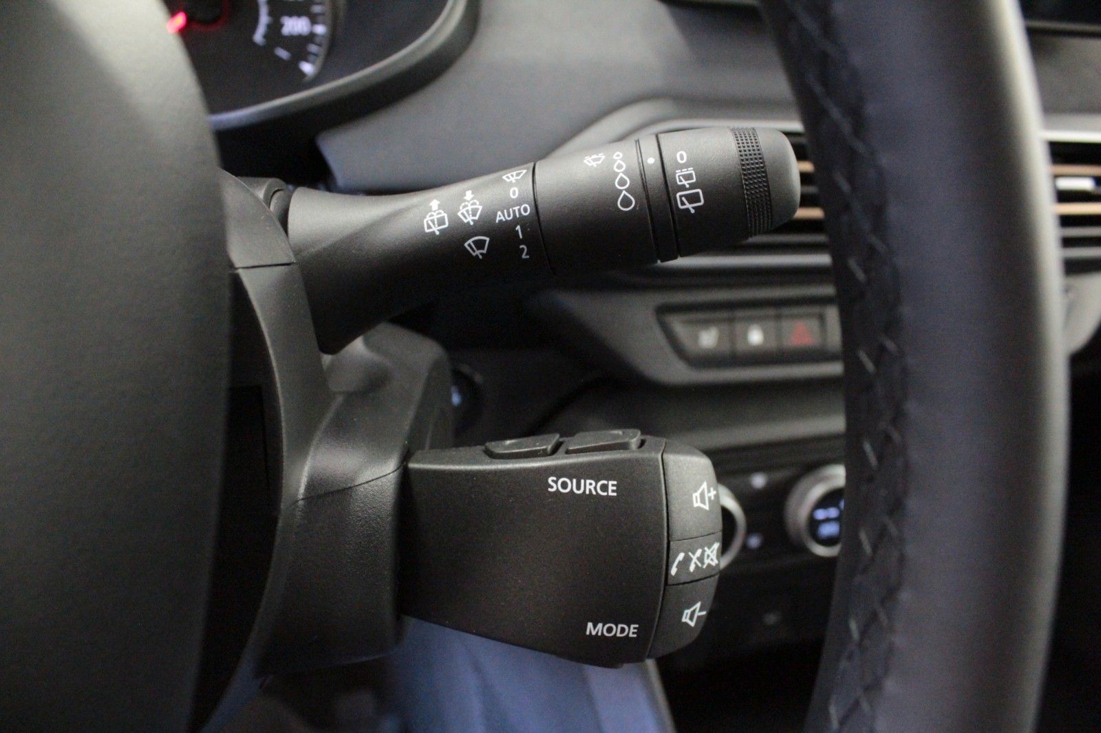 Fahrzeugabbildung Dacia Sandero Eco-G 100 Stepway Extreme+