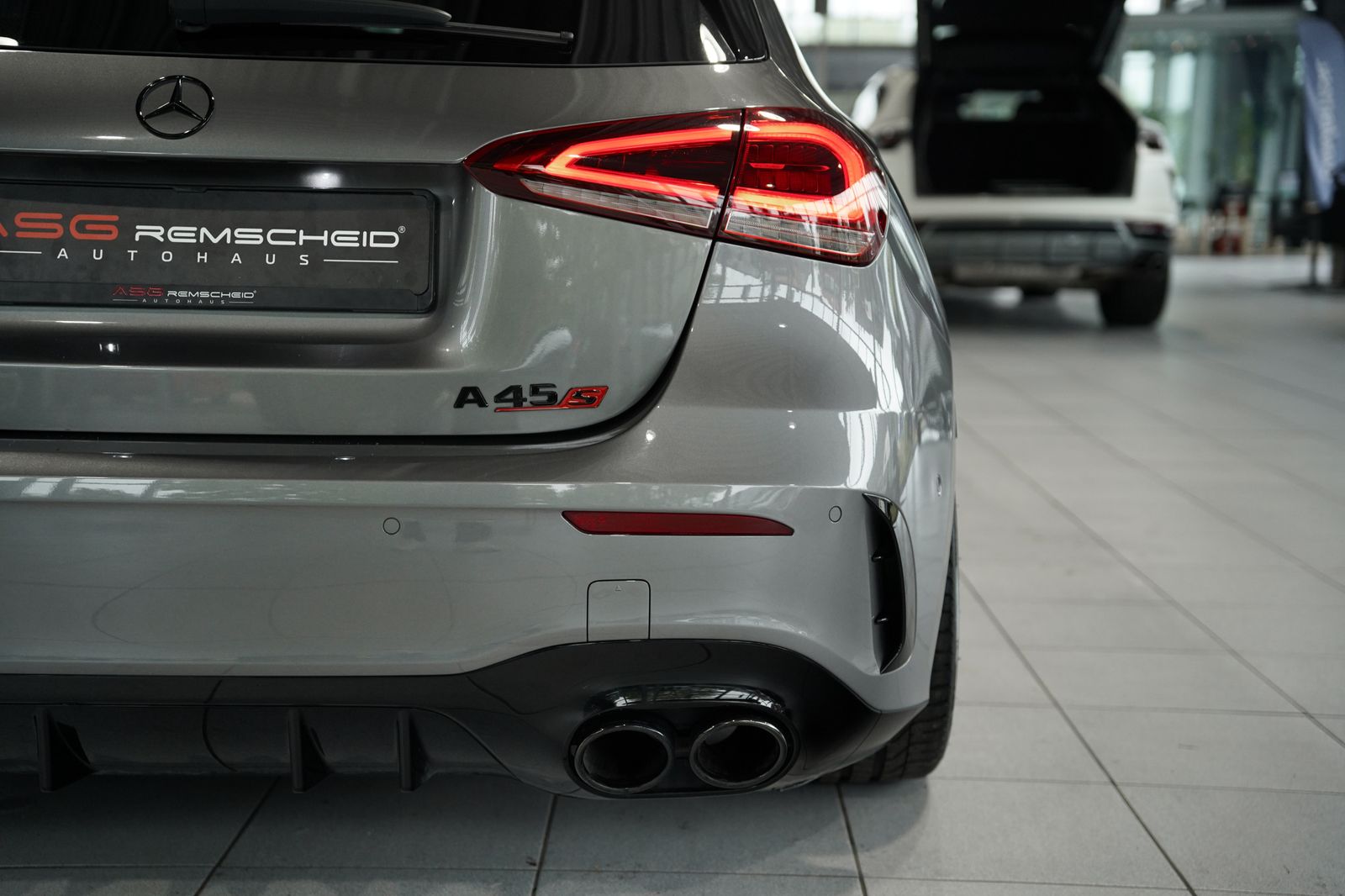 Mercedes Benz A 45 Amg