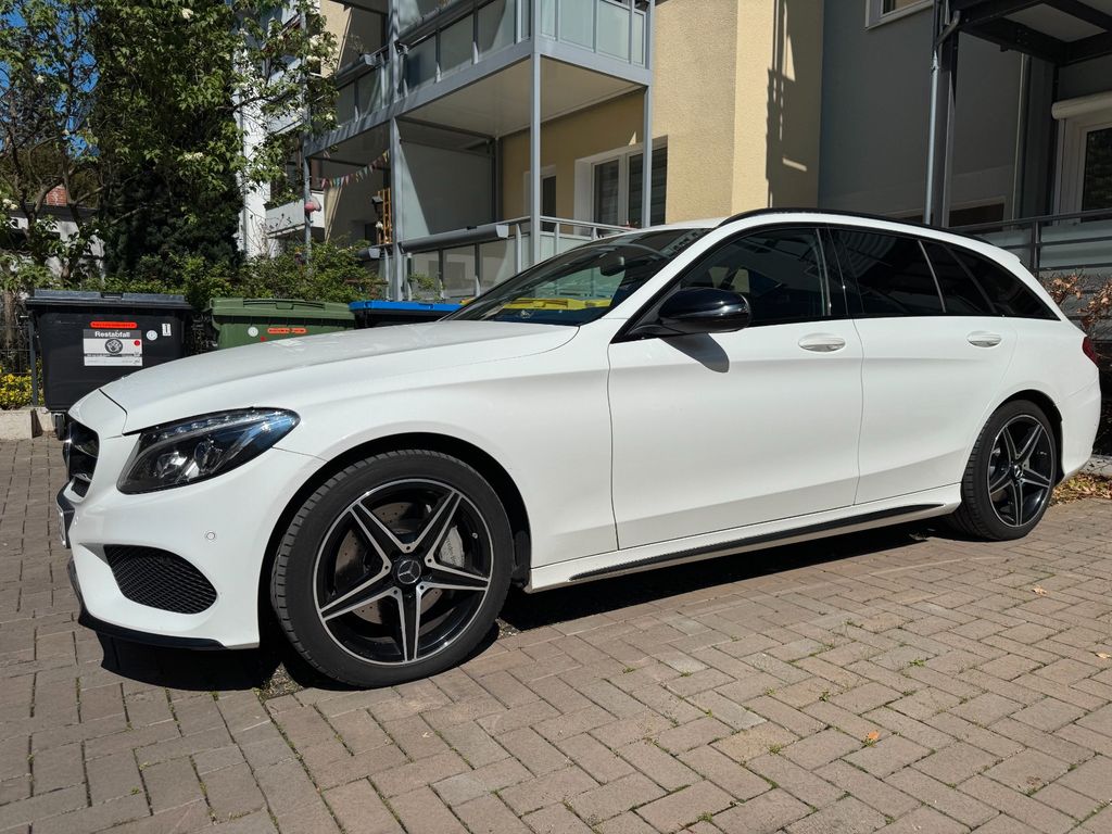 Image of Mercedes-Benz C 400