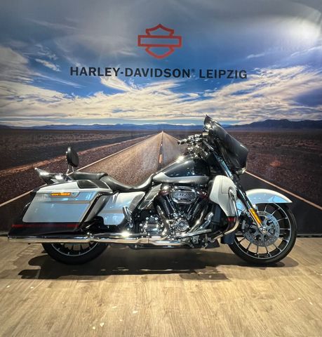 Harley-Davidson CVO Street Glide FLHXSE