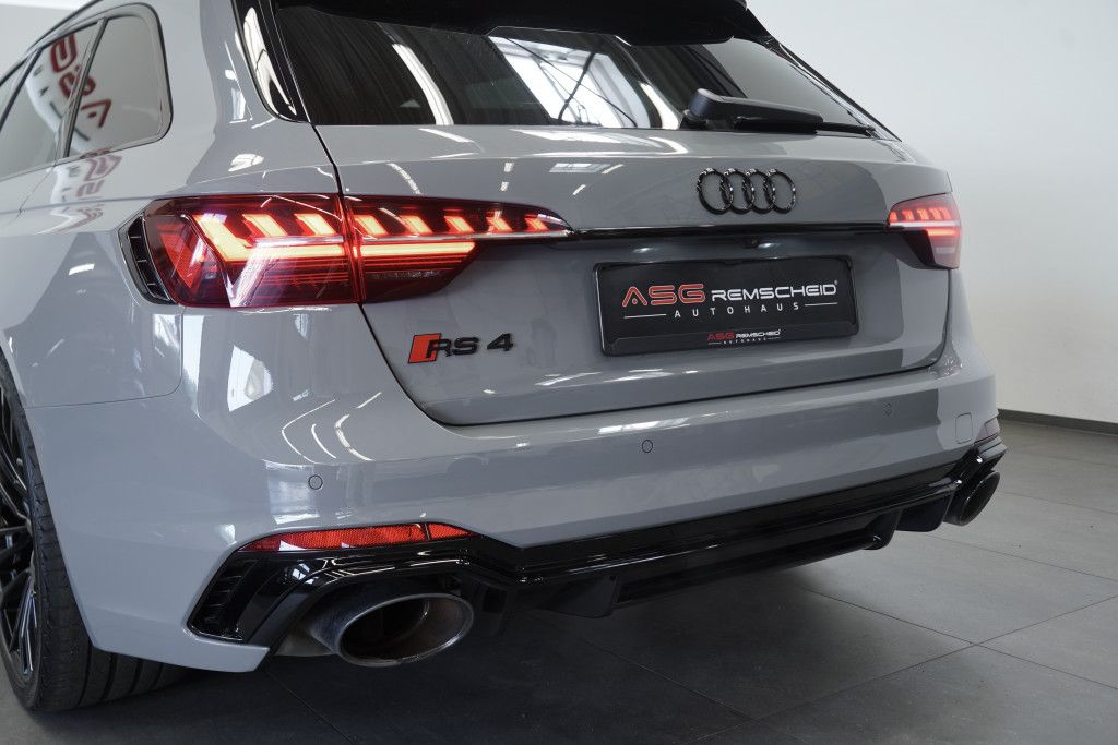 Audi Rs4