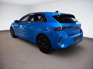 Fotografie 4 des Opel Astra 1.2 Turbo Automatik GS AHK