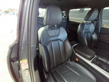 Audi Q7 - 10