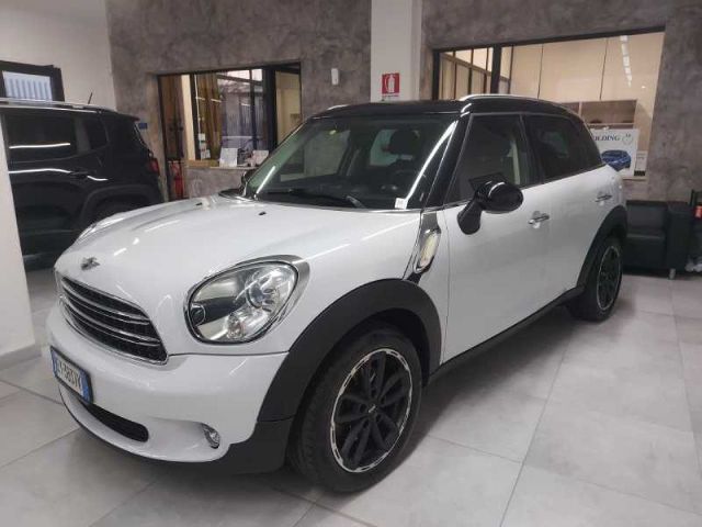 MINI Mini Mini Countryman 2.0 Cooper D auto E6