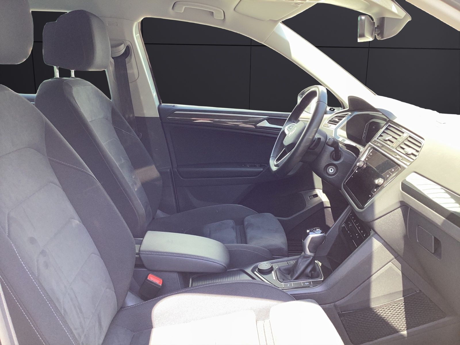 Fahrzeugabbildung Volkswagen Tiguan Elegance 4Motion