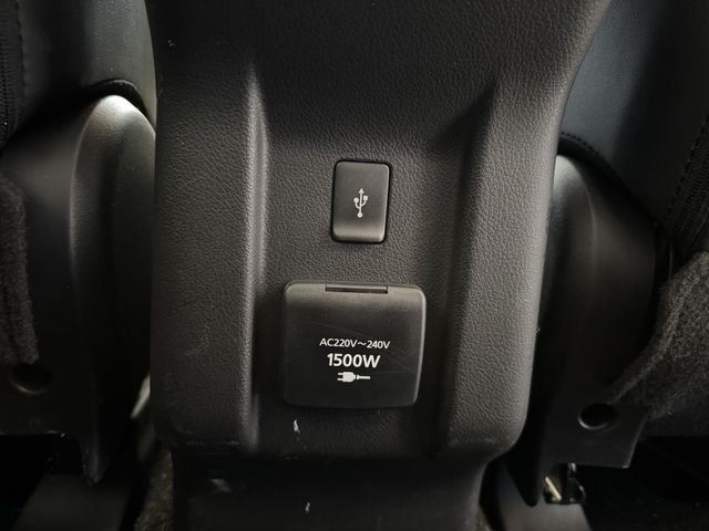 Mitsubishi Outlander PHEV Basis Spirit 4WD