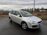 Ford Focus 1,6 Ti-VCT Ghia Ghia - Ford Focus aus 2006: Ghia