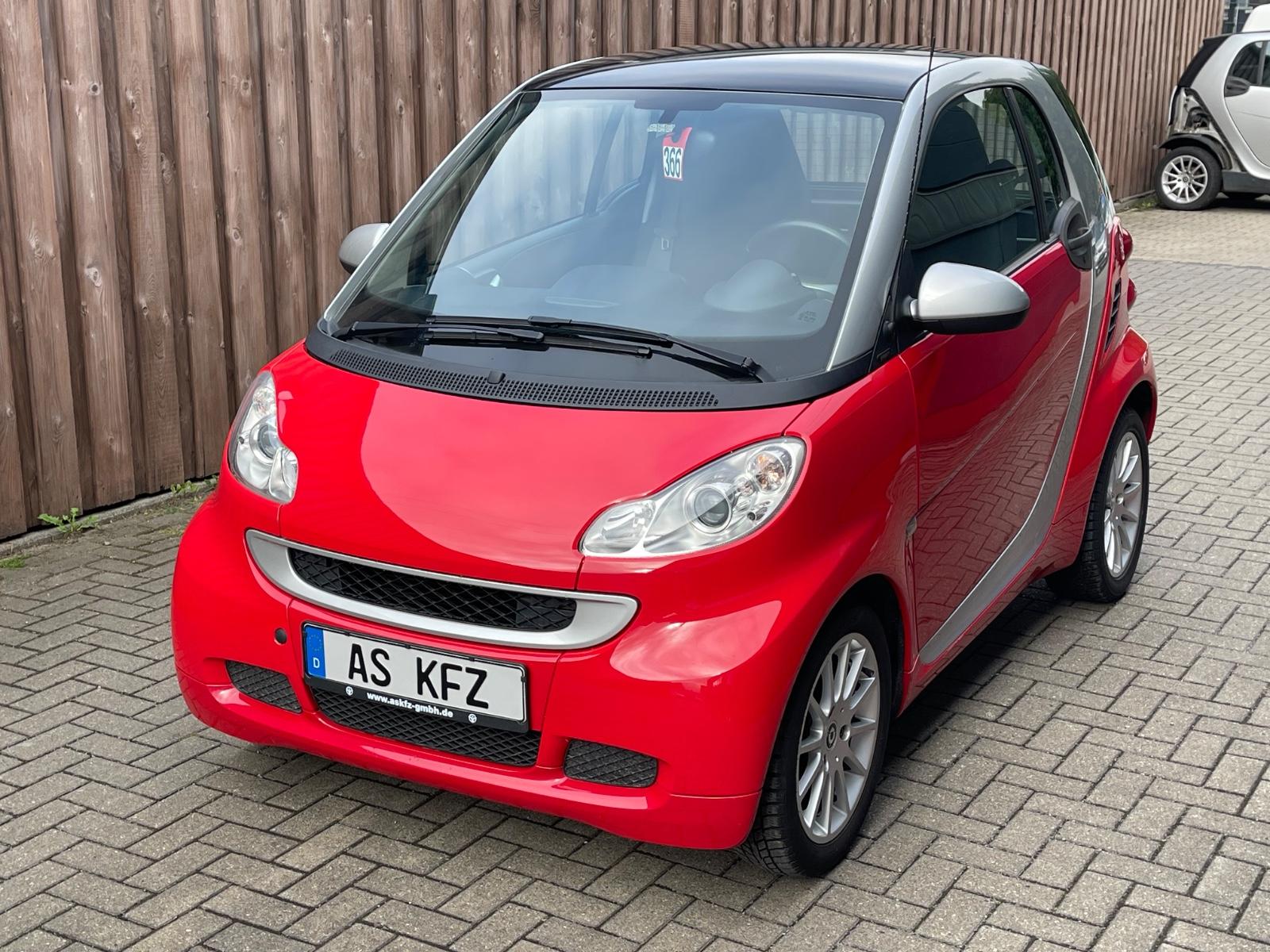 Smart ForTwo fortwo coupe MHD Automatik Pano Klima Alu