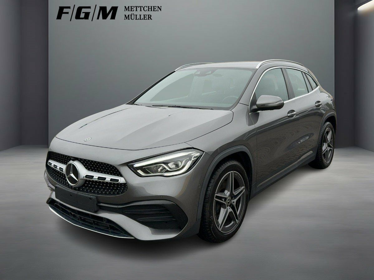 MERCEDES-BENZ GLA 220 d 4MATIC AMG-Line/LED/Carplay/Kamera/MBU