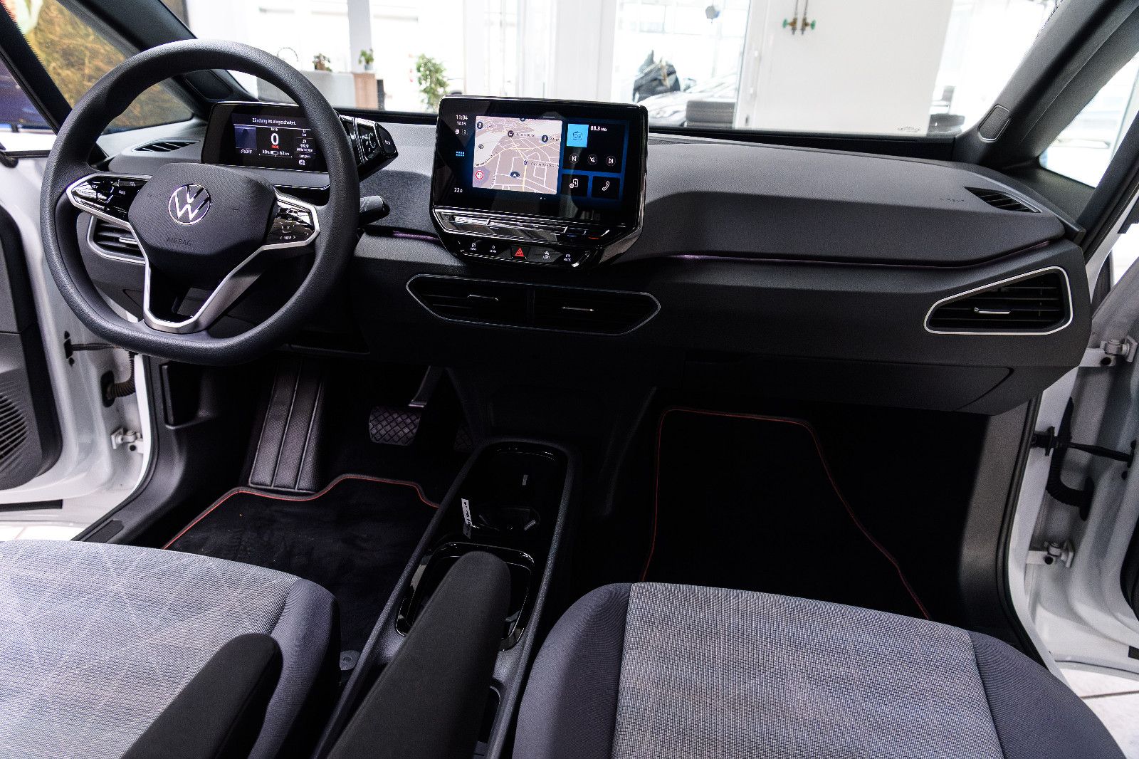 Fahrzeugabbildung Volkswagen ID.3 Pure Performance LED+NAVI+PDC+APP+GJ-REIFEN