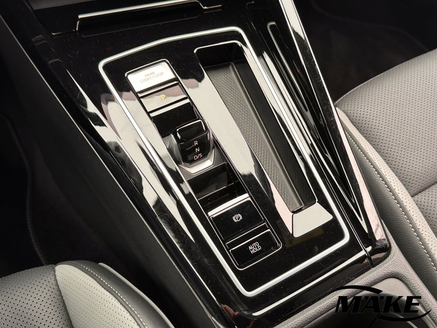 Golf GTE Hybrid DSG BLACK STYLE DCC PD LEDER RFK