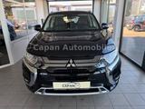 Mitsubishi Outlander PHEV Basis 4WD Automatik/1.Hand/Xenon - Mitsubishi Outlander Basis mit Hybrid-Antrieb (Benzin/Elektro)