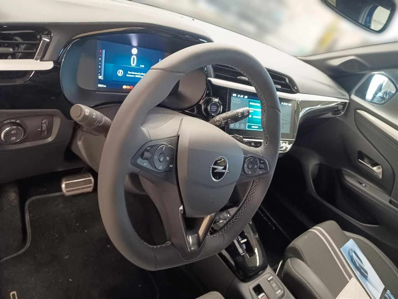 Fahrzeugabbildung Opel Corsa F 1.2 Turbo GS Kamera,Matrix,Navi,PDC,SHZ