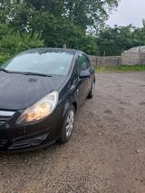 Opel Corsa 1.3 Benzin TÜV Bis 9/2026 Top Z... - Opel Corsa aus 2010: 1.3