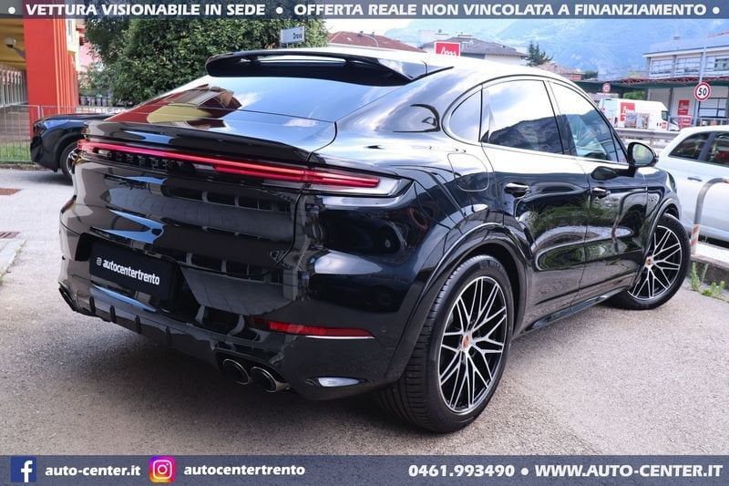 Porsche Cayenne Coupè 3.0 V6 Coupè E-Hybrid Blac imagem 3