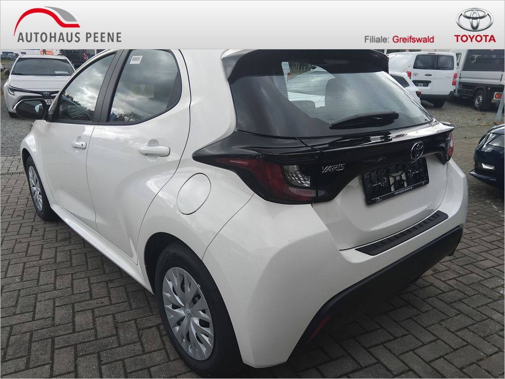 Toyota Yaris 1.5 Hybrid Business Edition SHZ NAVI ACC imagem 2