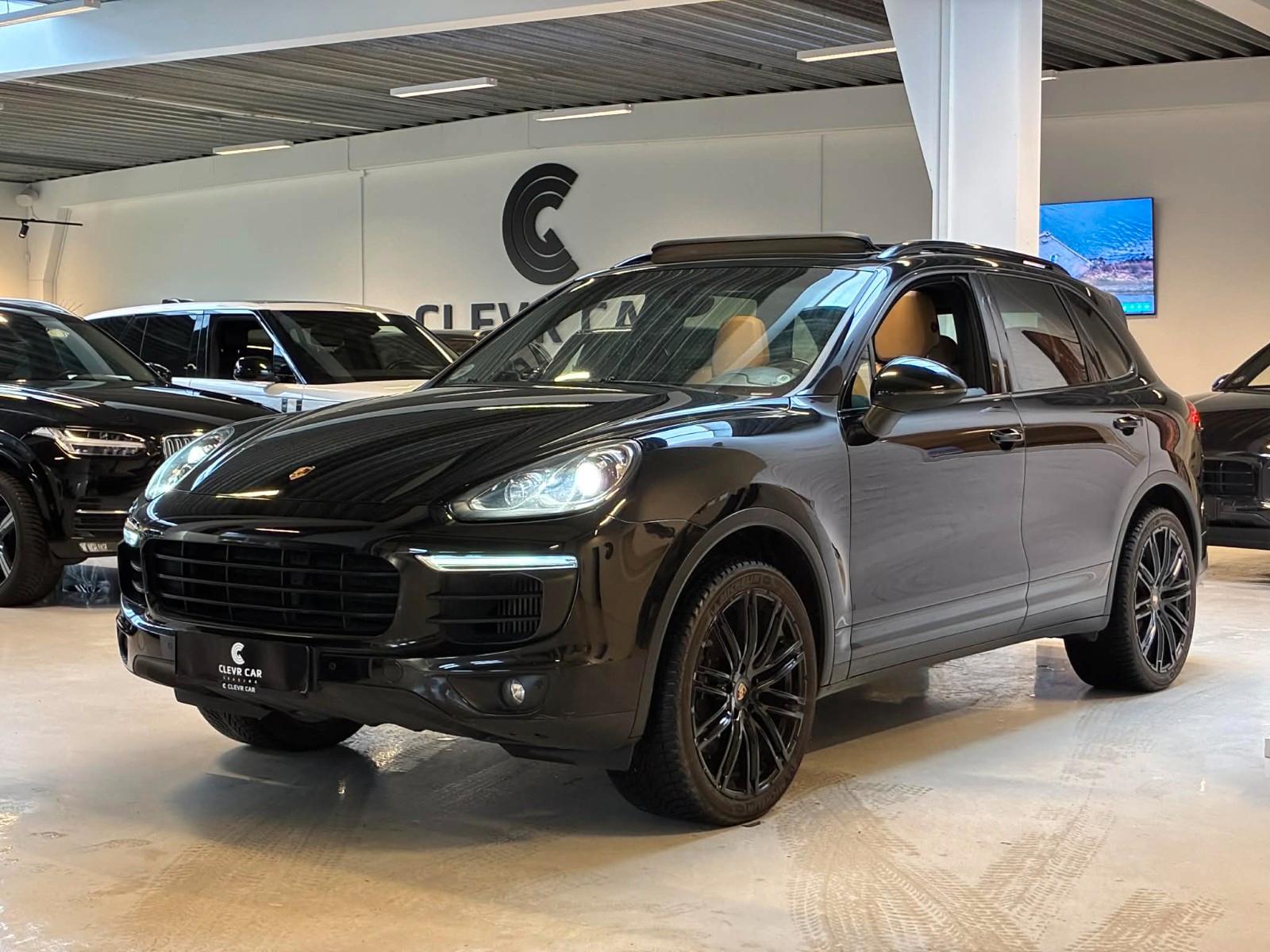 Porsche Cayenne Diesel+BOSE+TRAILER+PANO+NAVI+REARVIEW++