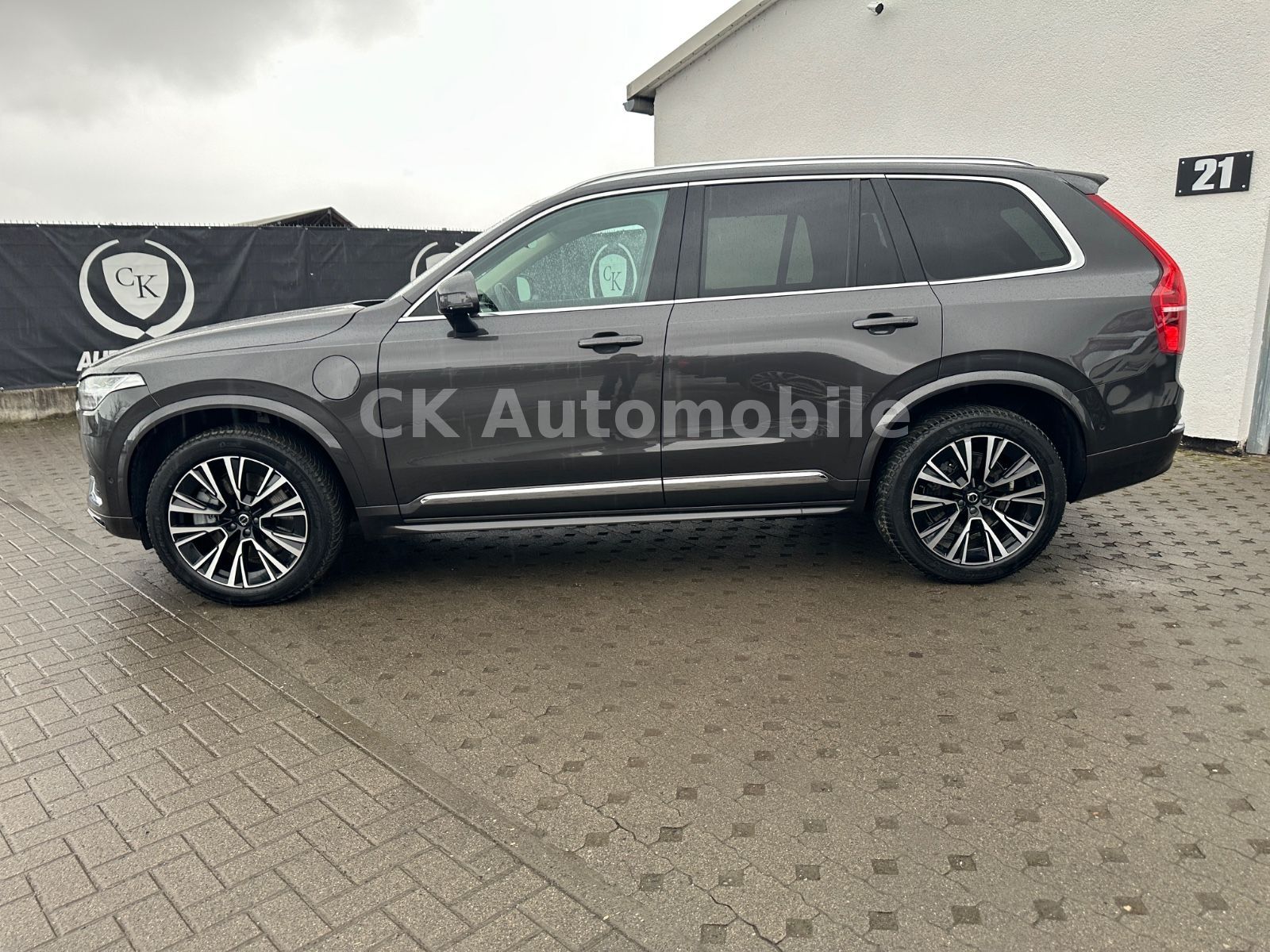 Fahrzeugabbildung Volvo XC90 Plus Bright Recharge AWD/BLIS/Pano/360°/AHK
