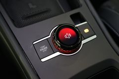 VW T-Roc 1.5 eTSI R-Line | Pano | 20"| NEUES MODELL VW T-Roc 1.5 eTSI R-Line | Pano | 20"| NEUES MODELL