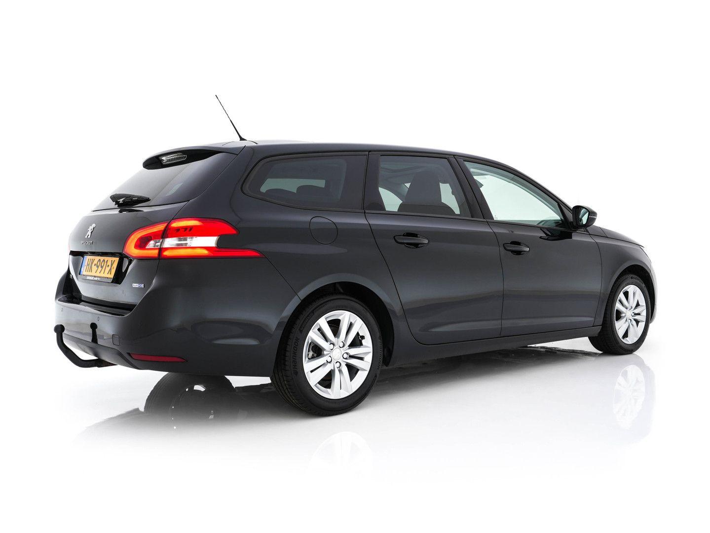 Peugeot 308 2015 — photo 6