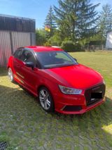 Audi S1 8X Quattro Rot 2.0TFSI - Audi quattro: 2.0