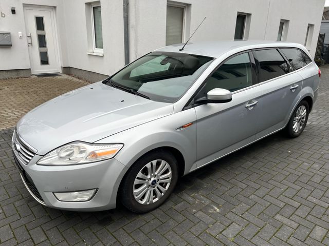 Ford Mondeo 2,0TDCi 103kW Ghia Turnier. Automatik