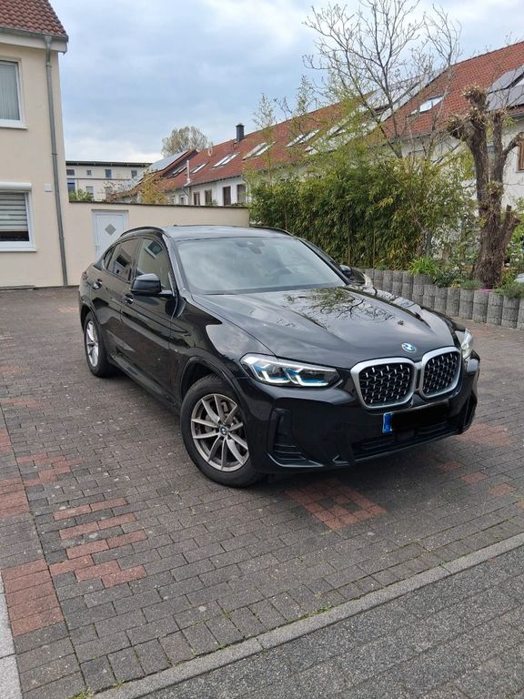 Image of BMW X4