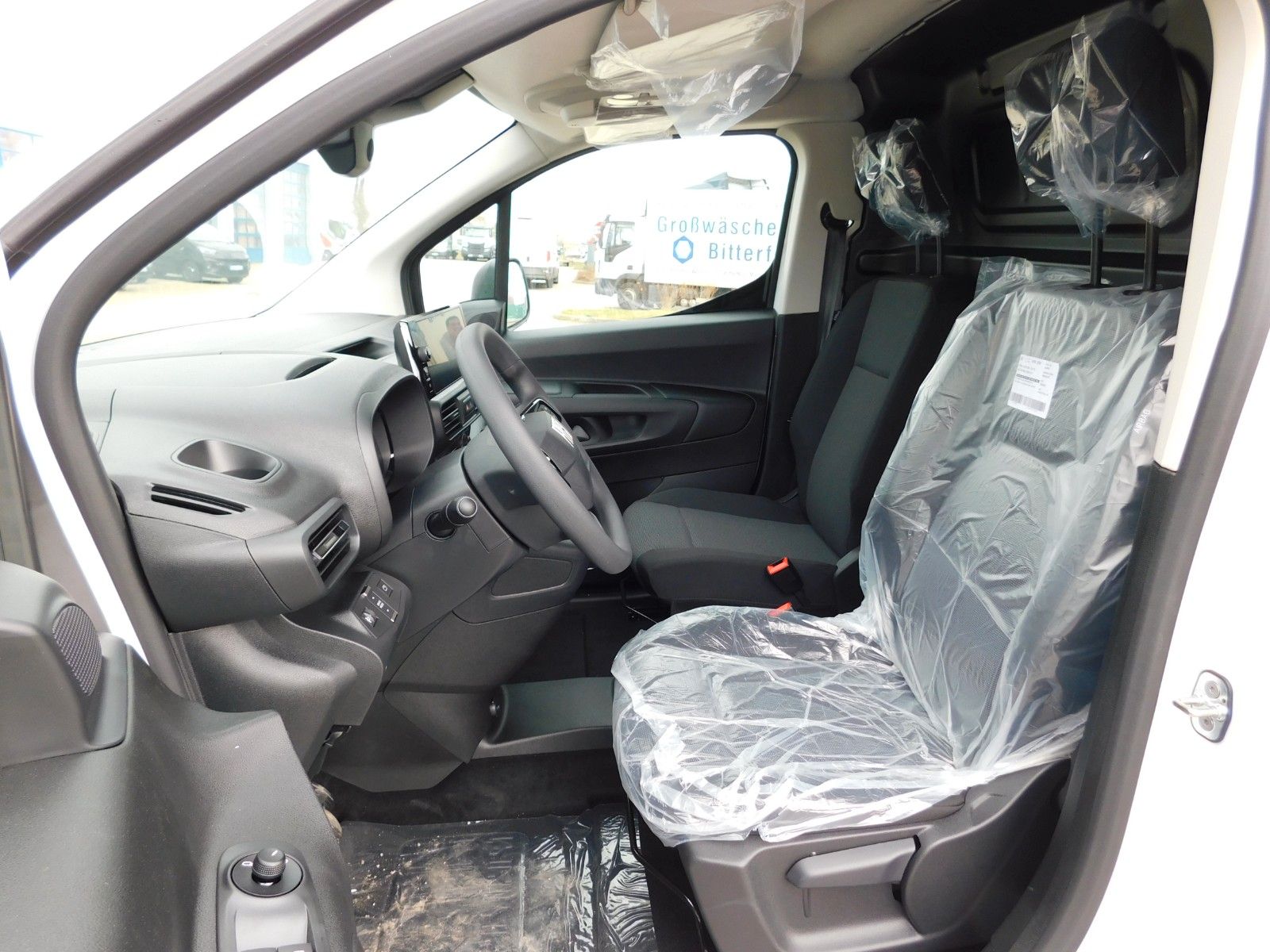 Fahrzeugabbildung Fiat Doblò Kastenwagen XL 1.5 Diesel 75 kW