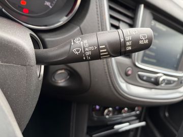 Bild 11 Opel Grandland (X) Grandland X Dynamic +KAMERA+SHZ+PDC+LHZ+CARPLAY