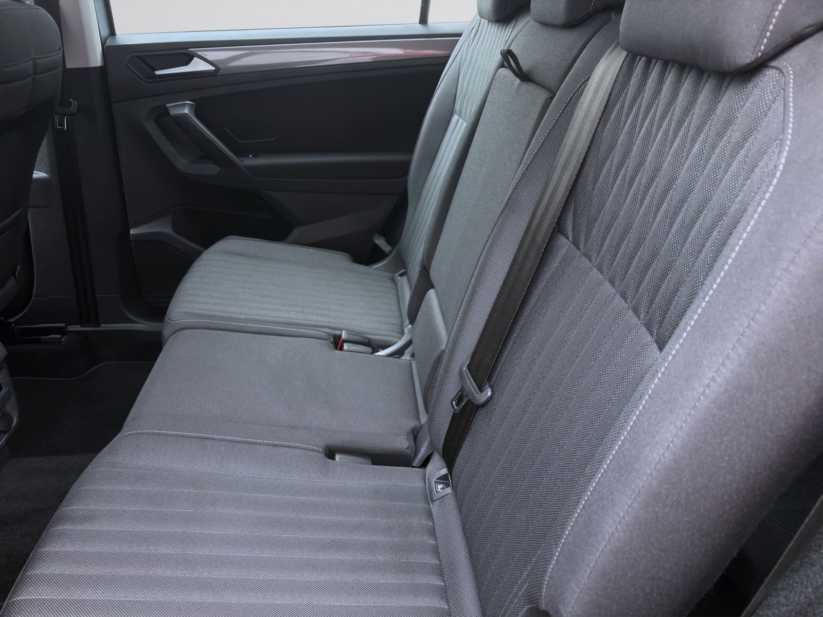 Volkswagen Tiguan Allspace - Bild 14