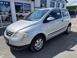 Volkswagen Fox 1,2 *Basis*2.Hand / Servo / TÜV 01/2027 - Volkswagen Fox: 1.0